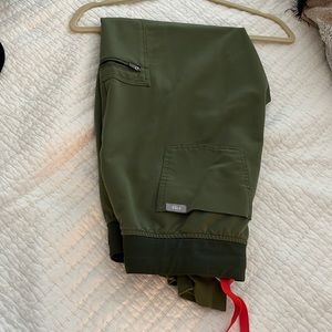 Figs olive joggers